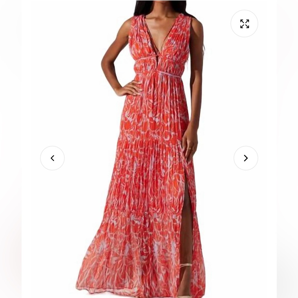 ASTR Women's The Label Pescadero Plunge-Neck Maxi Dress Large